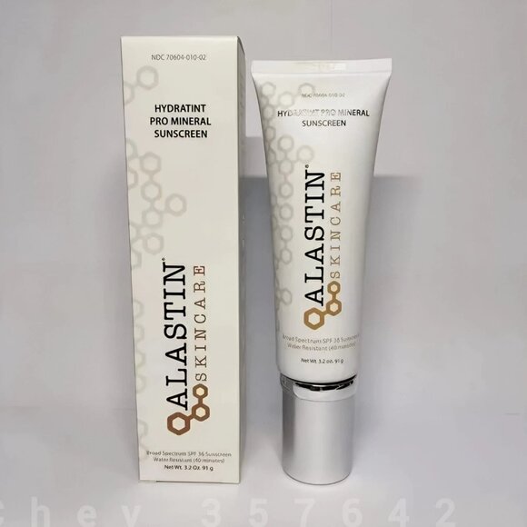 Alastin Hydratint Pro Mineral Broad Spectrum Sunscreen SPF 36 LIKE NEW - Picture 2 of 3
